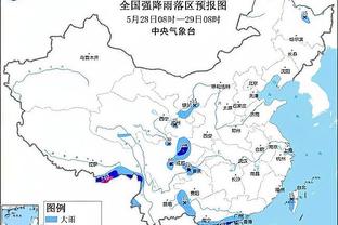 斯科蒂-巴恩斯在业余联赛中狂砍30分20板10助 并奉献360°暴扣